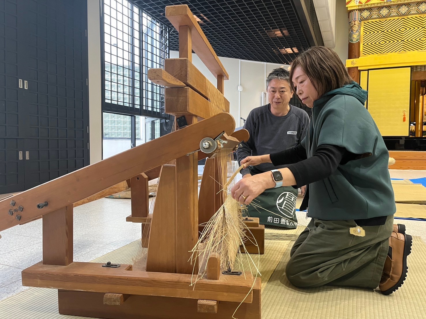 ふるさと納税 加美町 畳製作技能、日本一!加美町の畳職人が作る畳和雑貨/ランチョンマット(B市松)と畳コースターのセット 畳製作技能、日本一に輝いた加美町の畳職人が作る畳和雑貨⁄本継ぎ